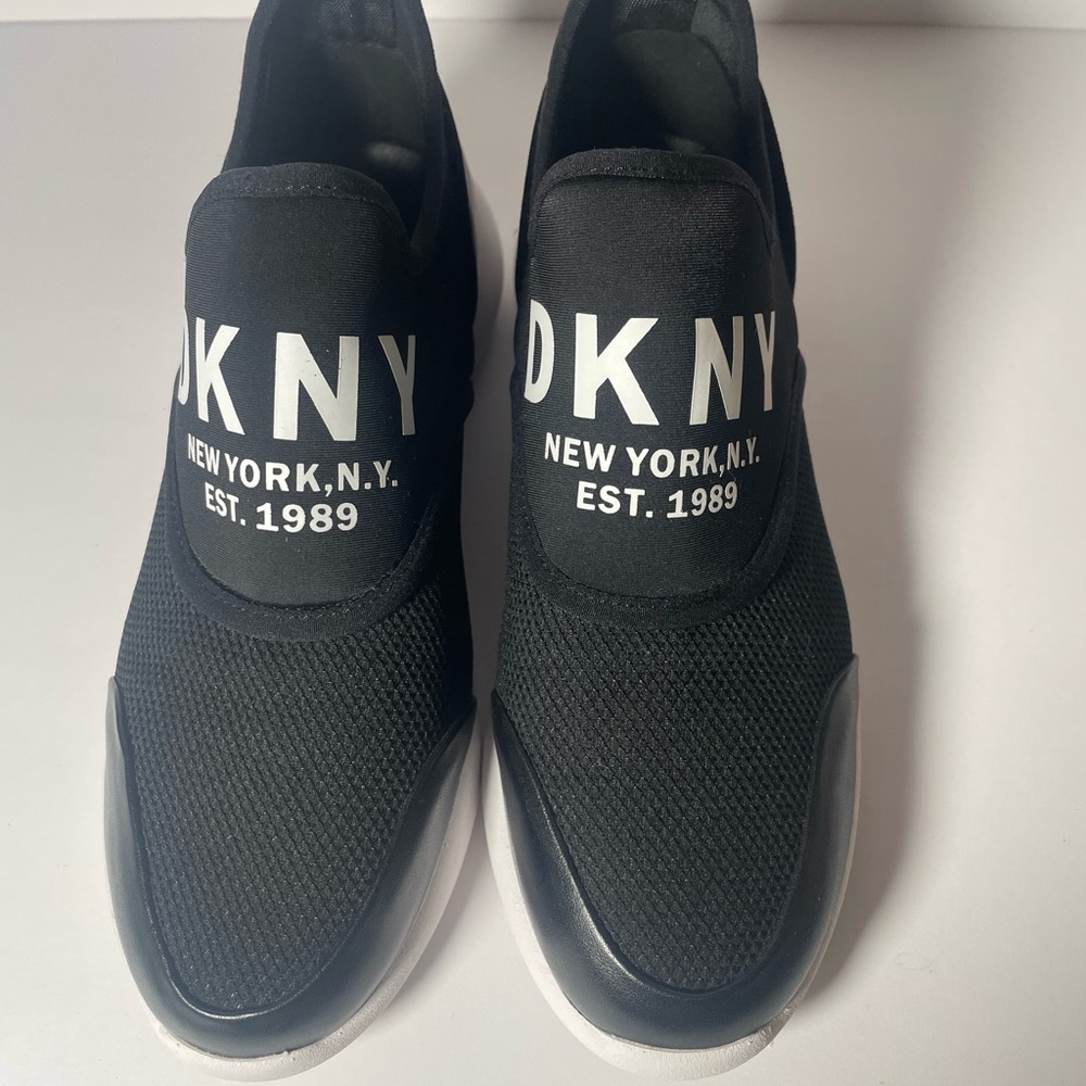 DKNY Women’s Sneakers